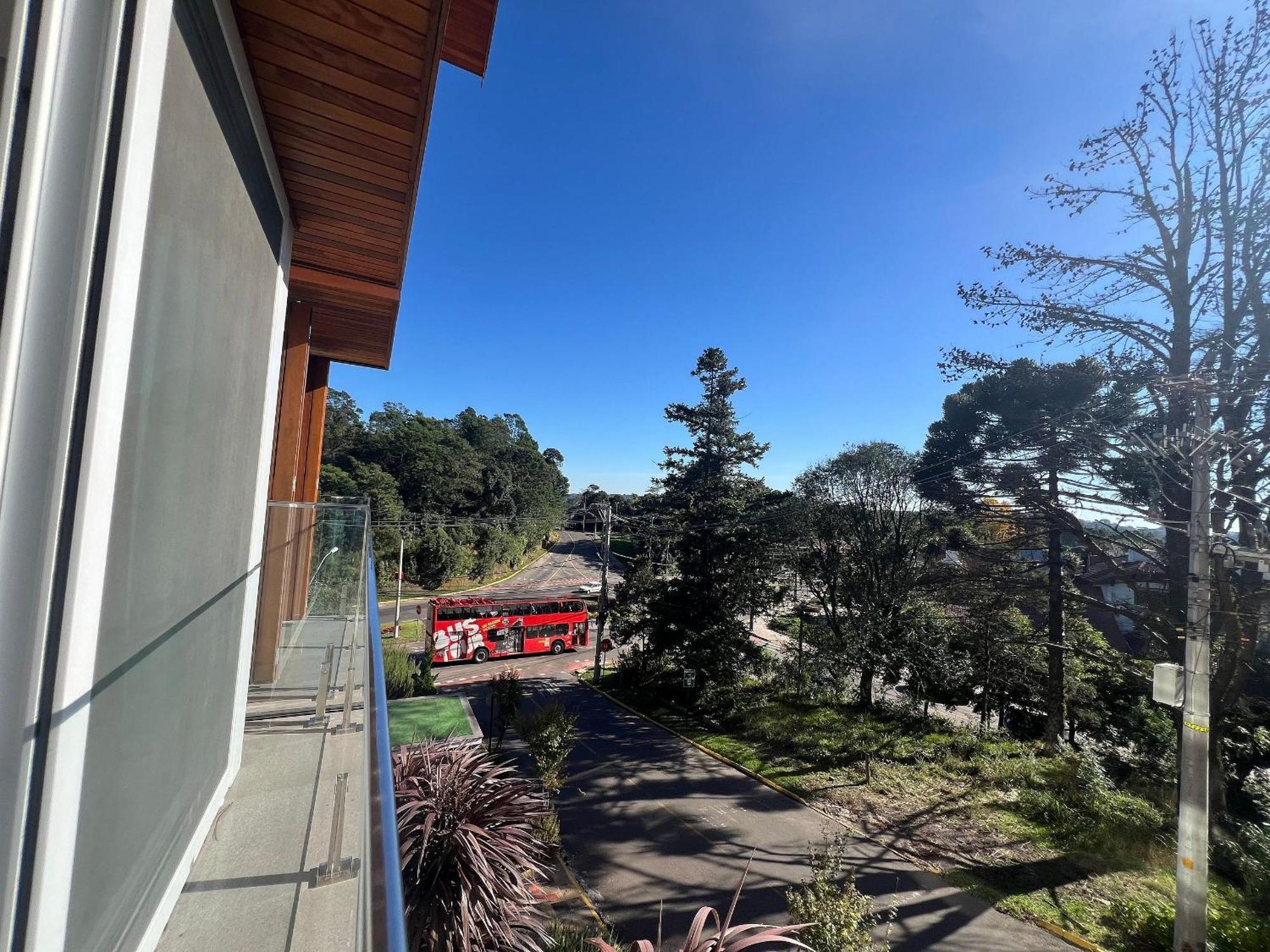 Apartamento Alpes 307 - Ape Novo Em Gramado C/ Garagem Exterior foto